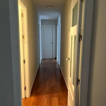 Apartamento En Luis Montoto, Nervión. Céntrico Sevilla